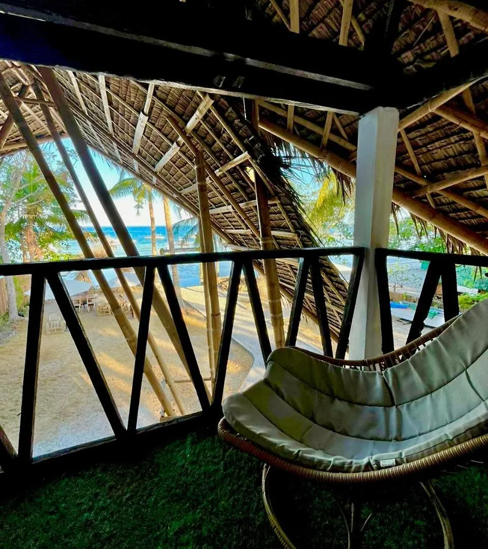 On Board Panglao Beach Hostel & Resort With Free Motorbike Dao