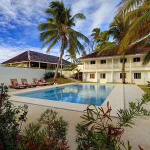 3* Resort Momo House