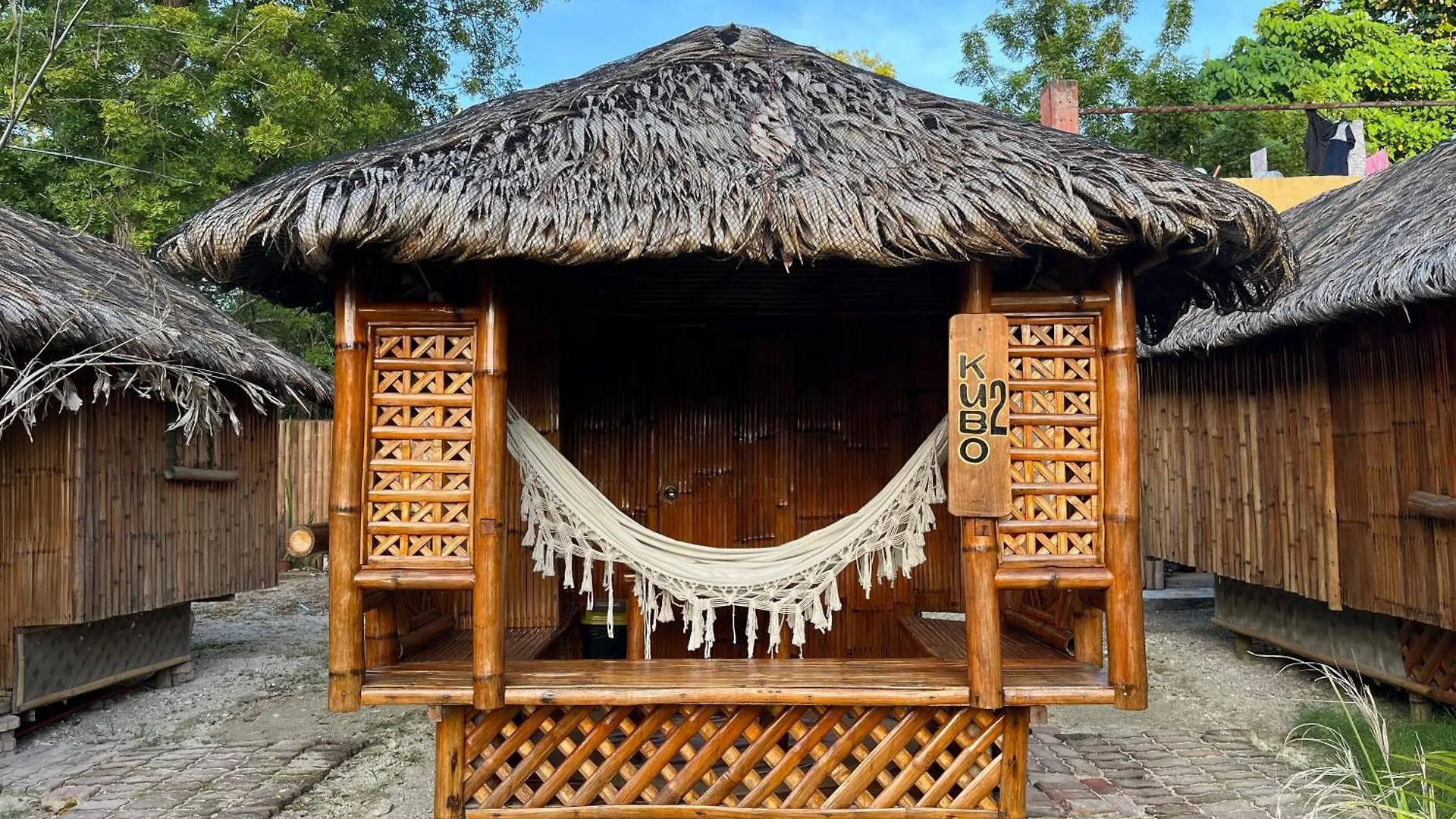 On Board Panglao Beach Hostel & Resort Dao  0*, Dao (Panglao)