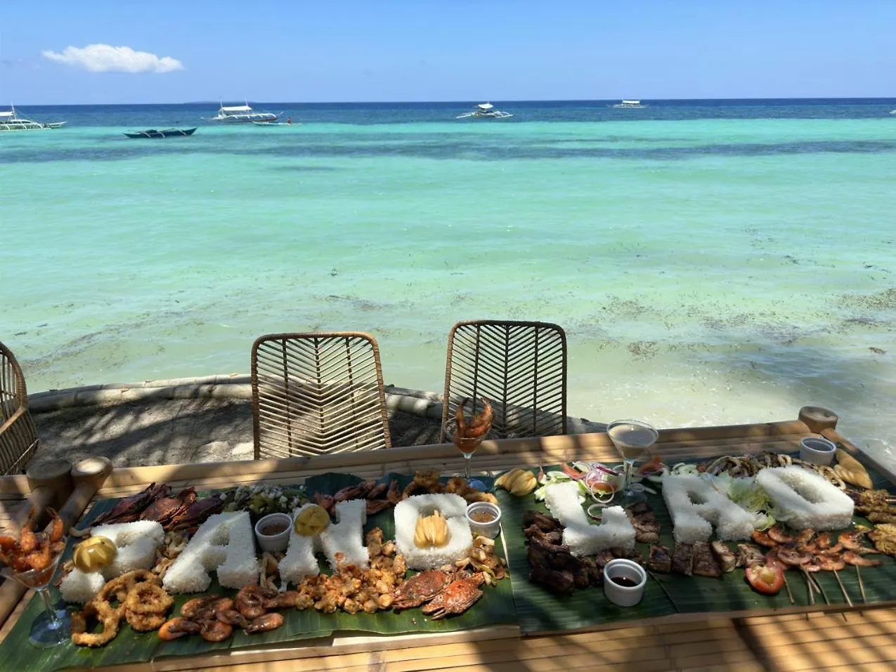 On Board Panglao Beach Hostel & Resort With Free Motorbike Dao  Filipinas